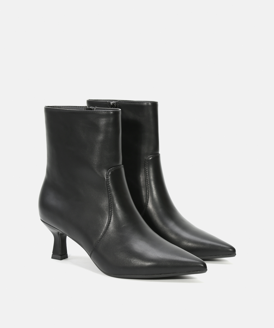 Botines tac&oacute;n kitten image number null